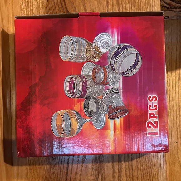 Glass Tea Set - Picture 2 of 2